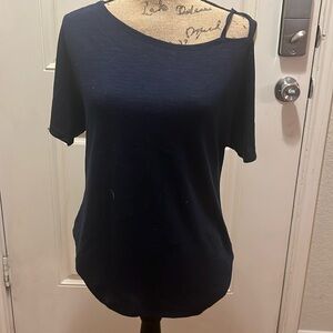 Navy blue top